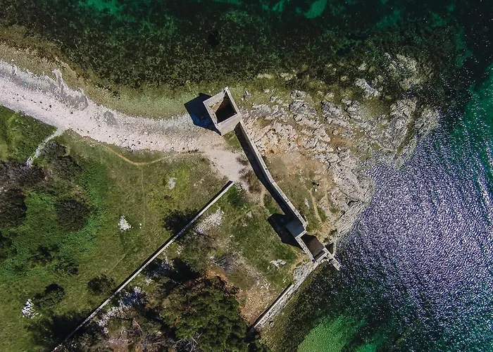 Luxurious In With House Sea View Appartamento Vir